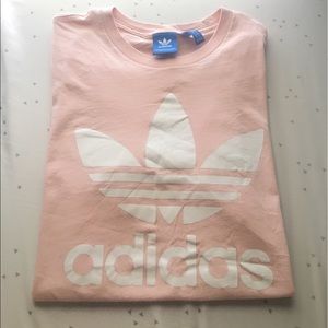 light pink adidas t shirt